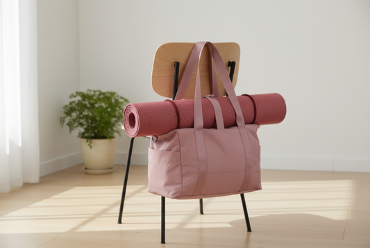 Stilren & mångsidig yoga- och vardagsväska